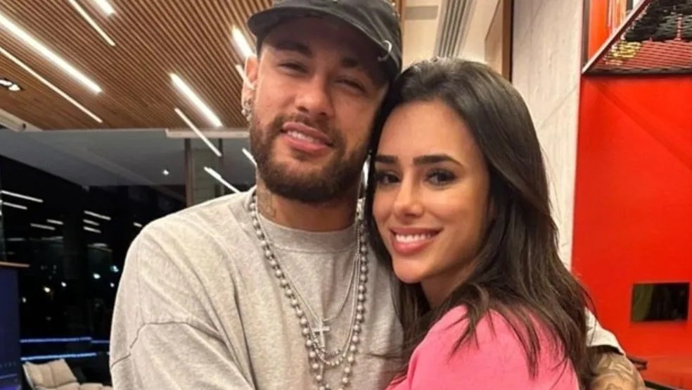 Neymar Admits He ‘made A Mistake In Public Apology To His Pregnant Girlfriend Bruna Biancardi